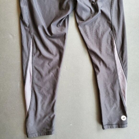 Avia Black Workout Capris - Picture 8 of 8